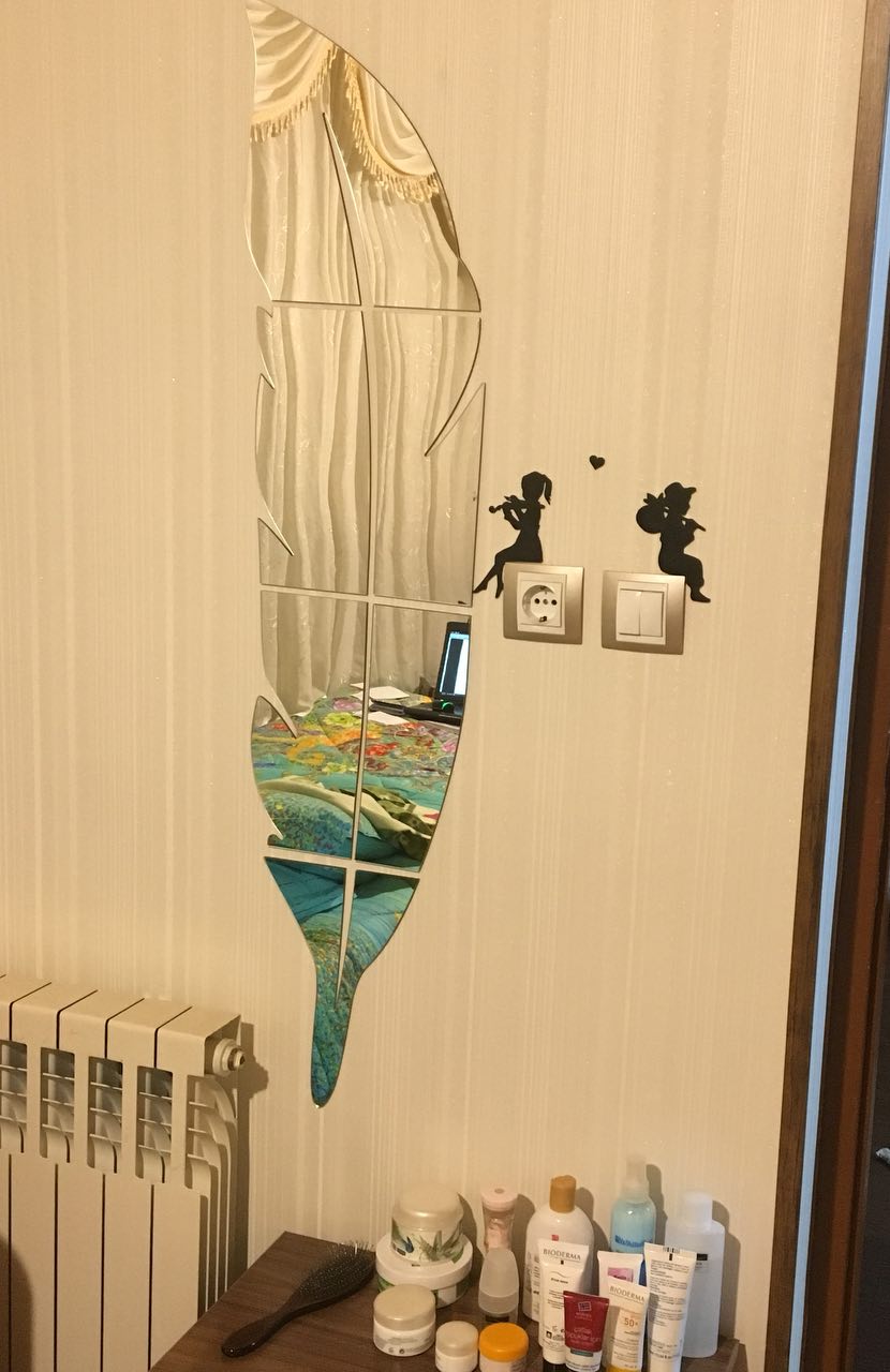 طرح های شیک آینه قدی برای اتاق خواب آینه دکوری پشت چسبدار لیزری 